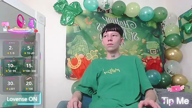 LiamBrown09 online show from 03-10-26, 07:19