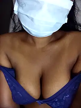 Snapshot of MickMicky chatting on 12-23-25, 12:19 MickMicky online show from 12-23-25, 12:19