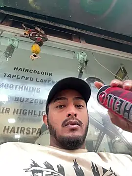 Snapshot of seenu2101 chatting on 02-18-26, 11:06 seenu2101 online show from 02-18-26, 11:06