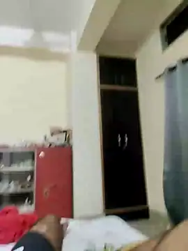 Snapshot of Jeffreythenewman chatting on 09-29-25, 09:08 Jeffreythenewman online show from 09-29-25, 09:08