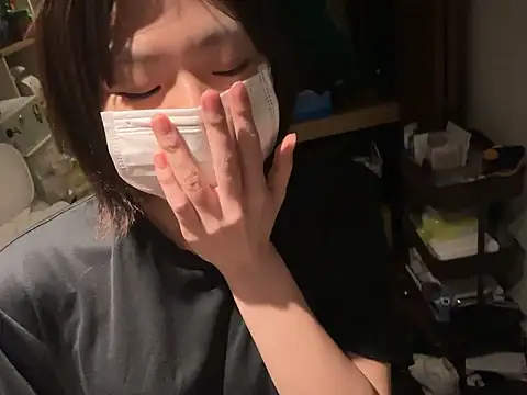 Snapshot of kabikabi_makaron chatting on 11-21-25, 12:37 kabikabi makaron online show from 11-21-25, 12:37