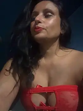 Snapshot of Angelaarayexx chatting on 10-12-25, 10:53 Angelaarayexx online show from 10-12-25, 10:53