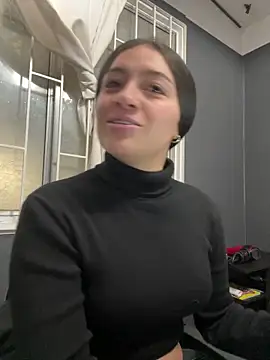 Snapshot of Alyha_Cortes chatting on 02-03-26, 01:05 Alyha Cortes online show from 02-03-26, 01:05