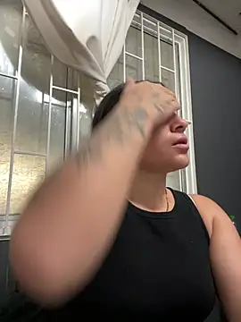 Snapshot of Alyha_Cortes chatting on 02-09-26, 01:26 Alyha Cortes online show from 02-09-26, 01:26