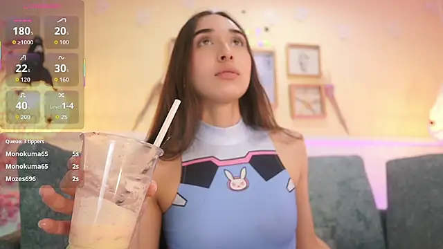 LoonaNyx online show from 10-28-25, 11:40