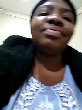 VoluptuousXX5 online show from 11-11-25, 07:52