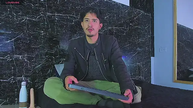 DimitriDeluxe online show from 11-14-25, 12:59