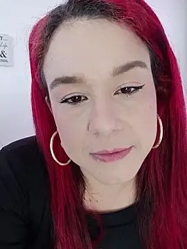 Snapshot of kim7_ chatting on 12-16-25, 02:11 kim7 online show from 12-16-25, 02:11