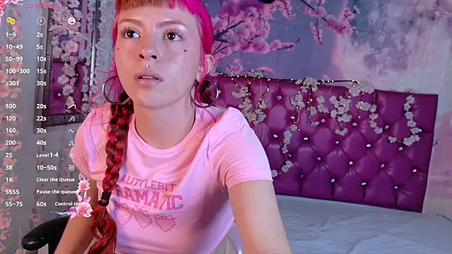 Snapshot of NIna_Kitty_ chatting on 12-03-25, 01:31 NIna Kitty online show from 12-03-25, 01:31