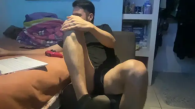 Alexitho25 online show from 11-23-25, 09:20