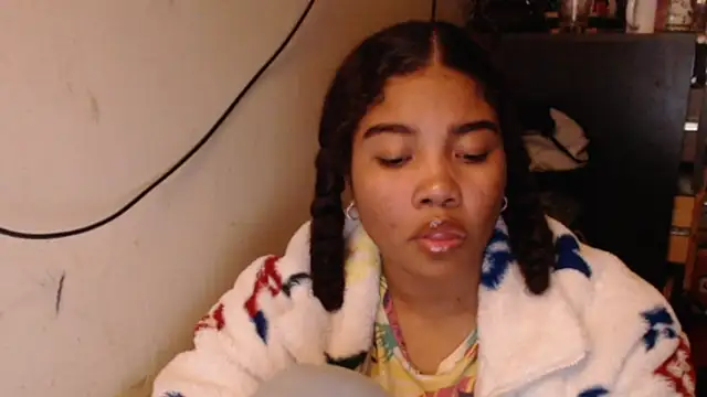 madelene online show from 03-22-26, 02:15