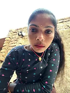 Snapshot of Sonam_mehta chatting on 02-07-26, 02:04 Sonam mehta online show from 02-07-26, 02:04