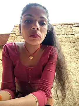 Snapshot of Sonam_mehta chatting on 02-21-26, 02:01 Sonam mehta online show from 02-21-26, 02:01