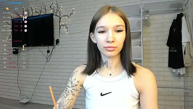 AsyaMiller online show from 10-18-25, 08:53