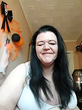 BlacReign online show from 10-31-25, 12:39