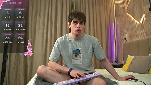 fordenisk online show from 12-18-25, 03:40