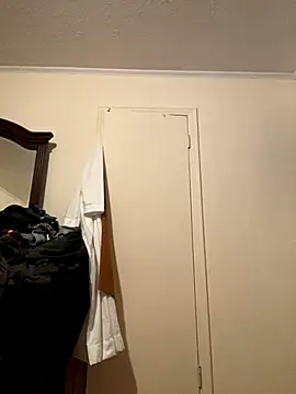 ThickDic28 online show from 10-18-25, 01:41