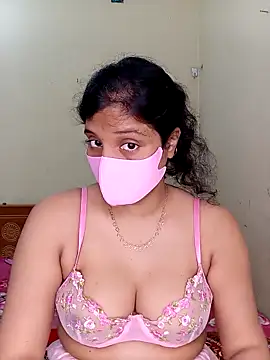 Rose-luckey online show from 12-19-25, 12:45