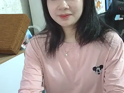 suri- online show from 11-13-25, 01:26