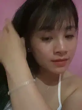 One-nice online show from 10-19-25, 04:18