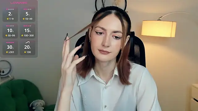 EasterBlink online show from 11-22-25, 11:09