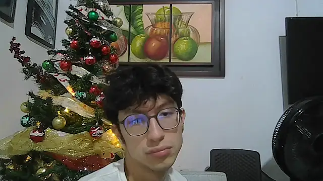 Kevintdx online show from 12-22-25, 02:52