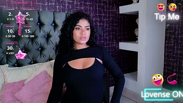Carly Monroe  online show from 09-18-25, 10:45
