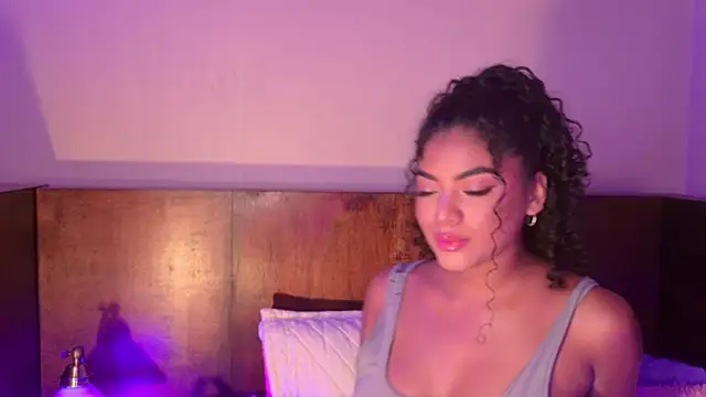 Carly Monroe  online show from 10-07-25, 11:13