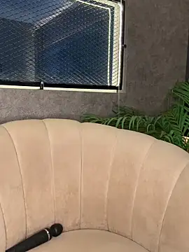 Carly Monroe  online show from 10-18-25, 09:59