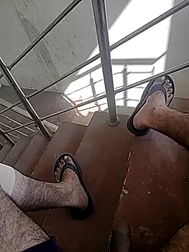 Snapshot of monty935 chatting on 11-09-25, 05:50 monty935 online show from 11-09-25, 05:50