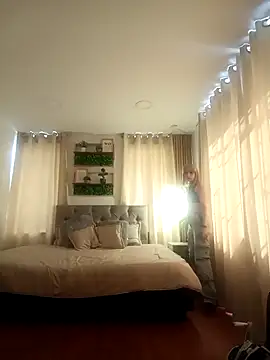 zohet kriss online show from 10-09-25, 02:37