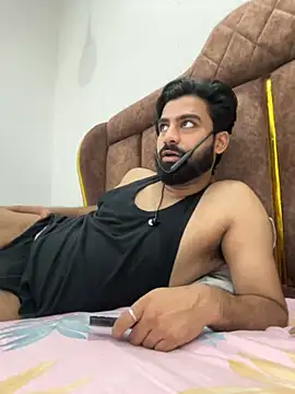 hottestboy03 online show from 10-07-25, 05:26