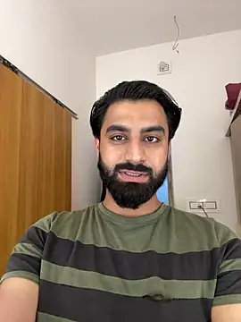 hottestboy03 online show from 10-31-25, 06:53