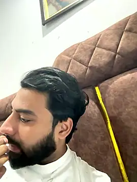 hottestboy03 online show from 01-14-26, 06:19