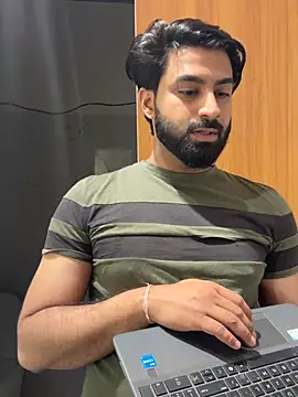 hottestboy03 online show from 02-24-26, 09:40