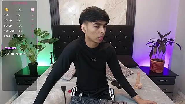 OnlyJos online show from 11-05-25, 07:36