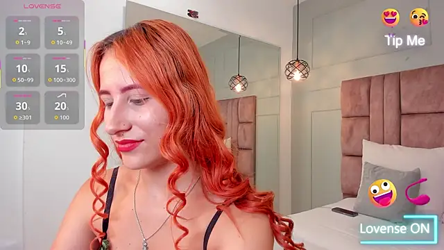 saray marquez online show from 11-12-25, 11:54