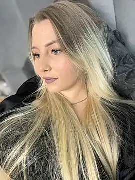 Amy mit online show from 10-19-25, 11:22