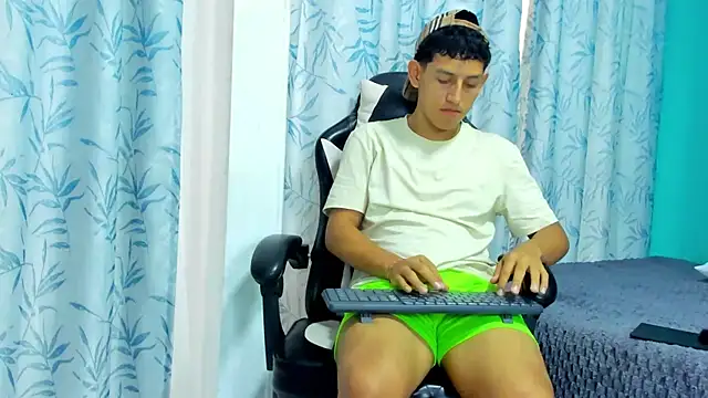 Felipe Gonzales online show from 09-25-25, 12:42