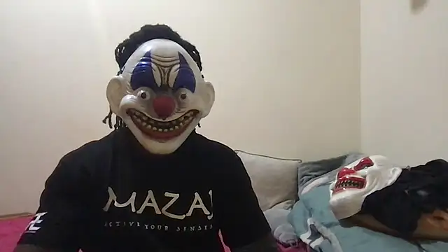 Snapshot of Jake_Chris chatting on 10-31-25, 06:20 Jake Chris online show from 10-31-25, 06:20