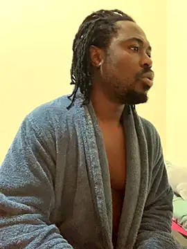 Snapshot of Jake_Chris chatting on 11-14-25, 04:33 Jake Chris online show from 11-14-25, 04:33