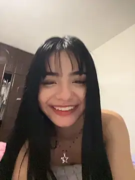 Snapshot of TheLevel69s chatting on 11-08-25, 04:34 TheLevel69s online show from 11-08-25, 04:34