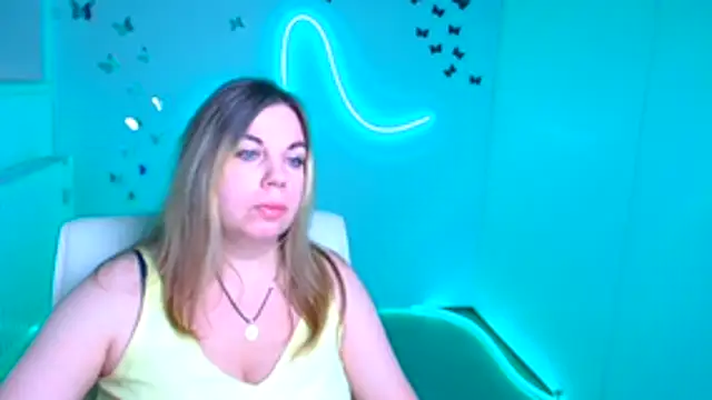 Jessica Amore online show from 11-14-25, 04:44