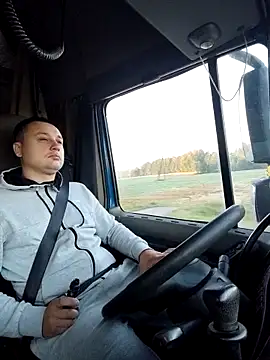 Amberdual online show from 10-08-25, 05:27