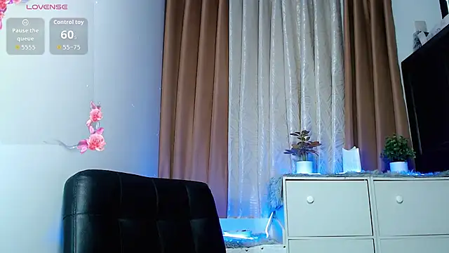  Jenniyah  online show from 09-19-25, 01:51