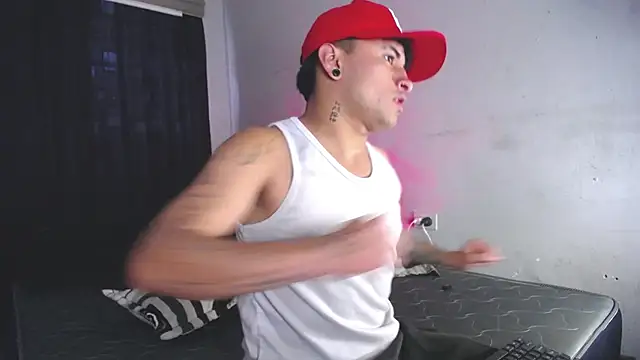 boylatin 7 online show from 09-18-25, 07:27