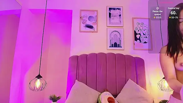 Isabelgh  online show from 10-08-25, 03:37