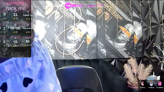 Lilmisbaddyxxx online show from 11-08-25, 08:07