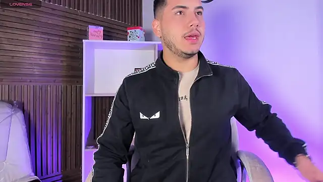 Axel grey  online show from 11-19-25, 12:16