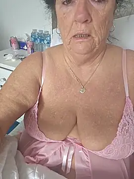 Snapshot of Angeldelightt chatting on 10-30-25, 10:27 Angeldelightt online show from 10-30-25, 10:27